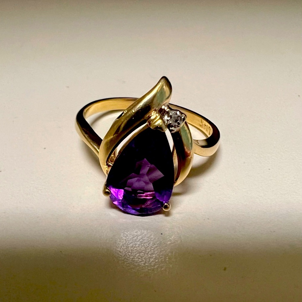 Beautiful amethyst ring